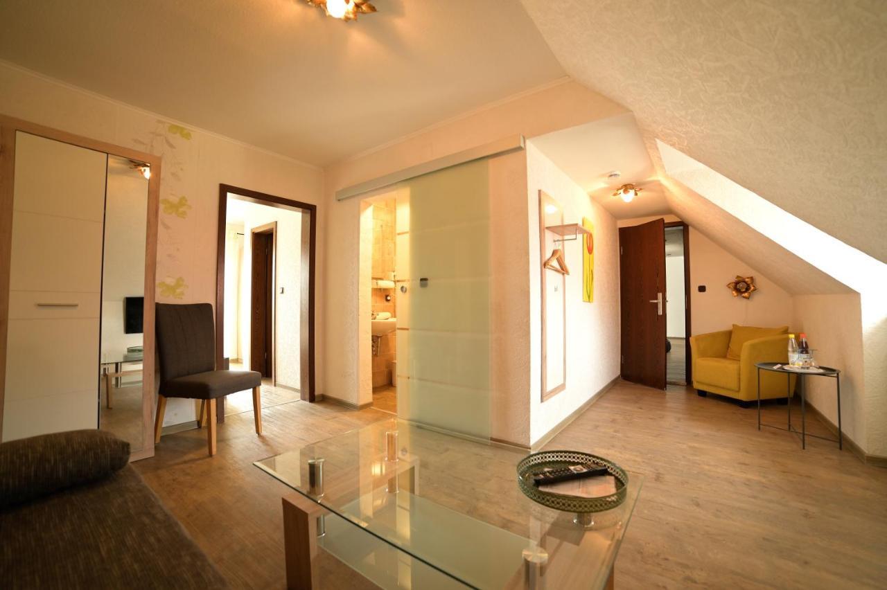 Hotel Zrenners Garni Валдзасен Екстериор снимка