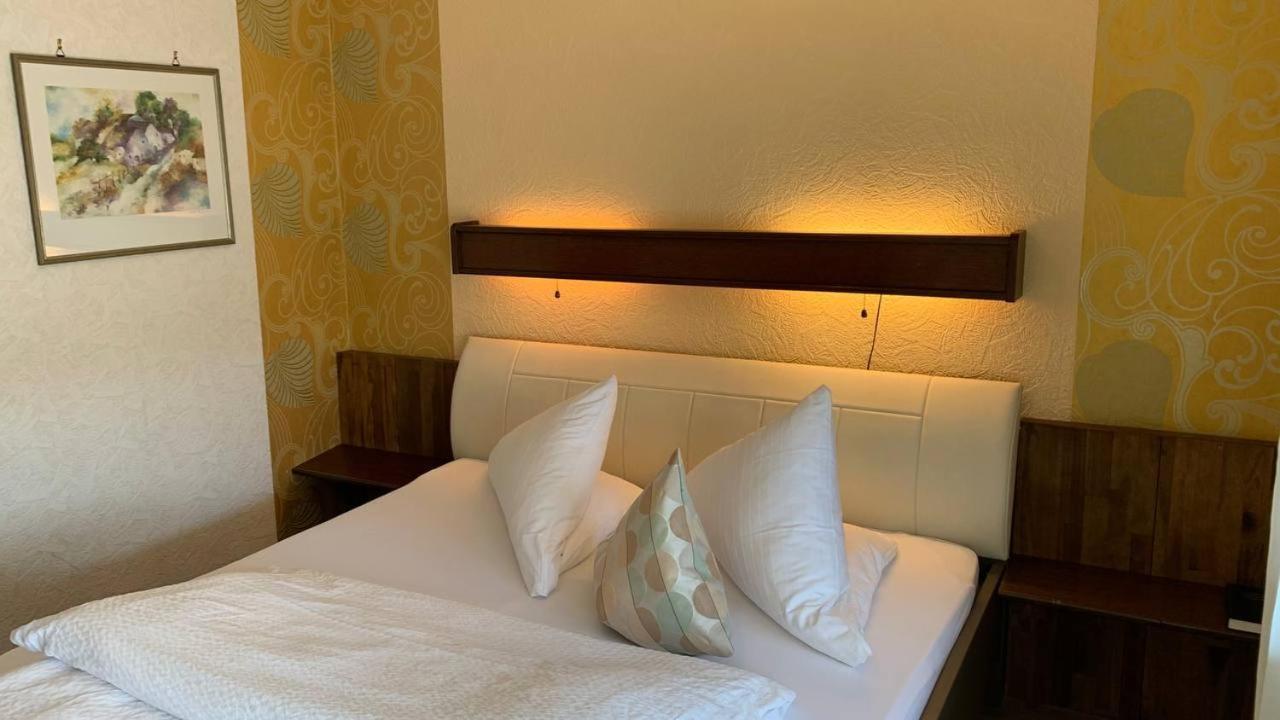 Hotel Zrenners Garni Валдзасен Екстериор снимка