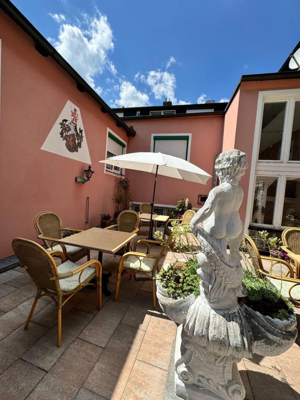 Hotel Zrenners Garni Валдзасен Екстериор снимка
